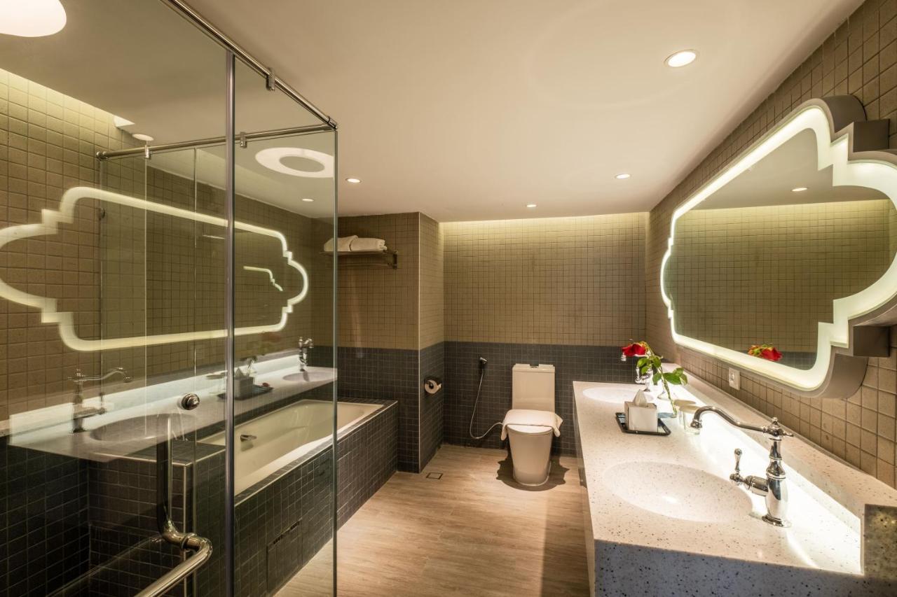 Grand Swiss-Belhotel Melaka מראה חיצוני תמונה